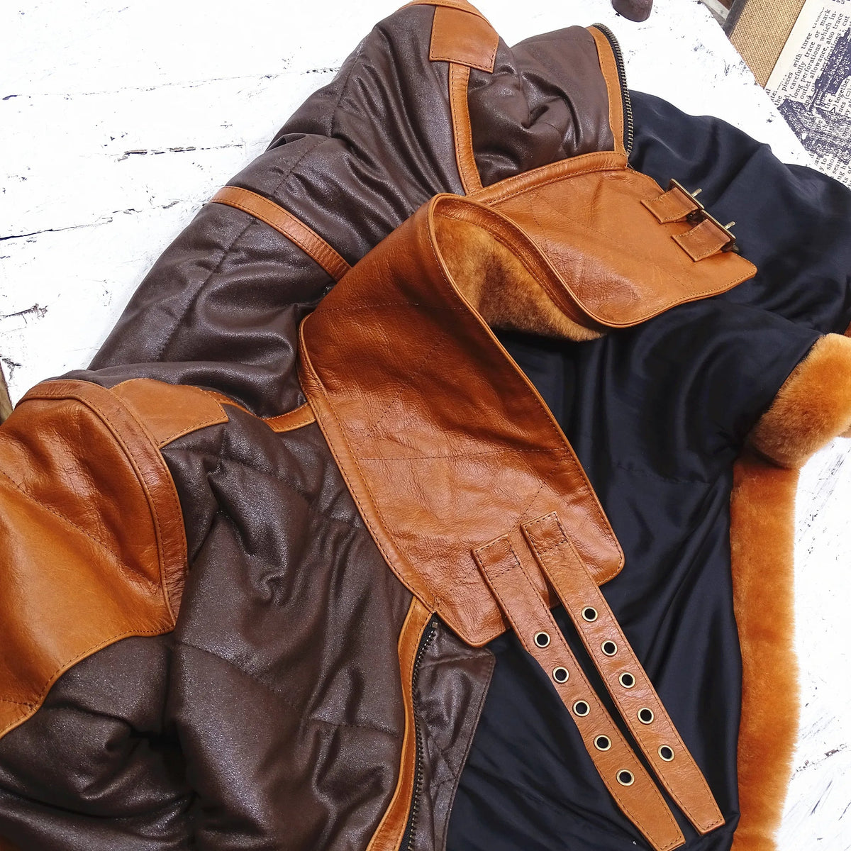 Men's Leather Bomber Jacket – Warm Lining, Ribbed Cuffs & Front Zip