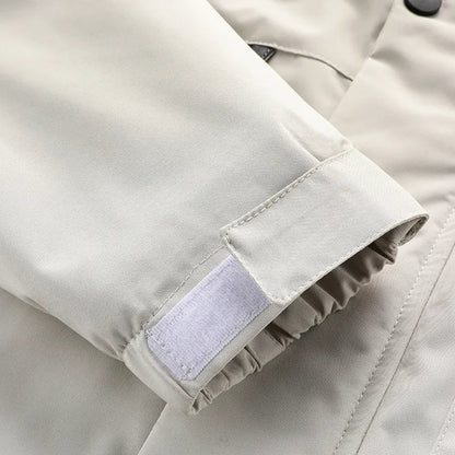 Ultralight windbreaker – Waterproof, hooded & compact