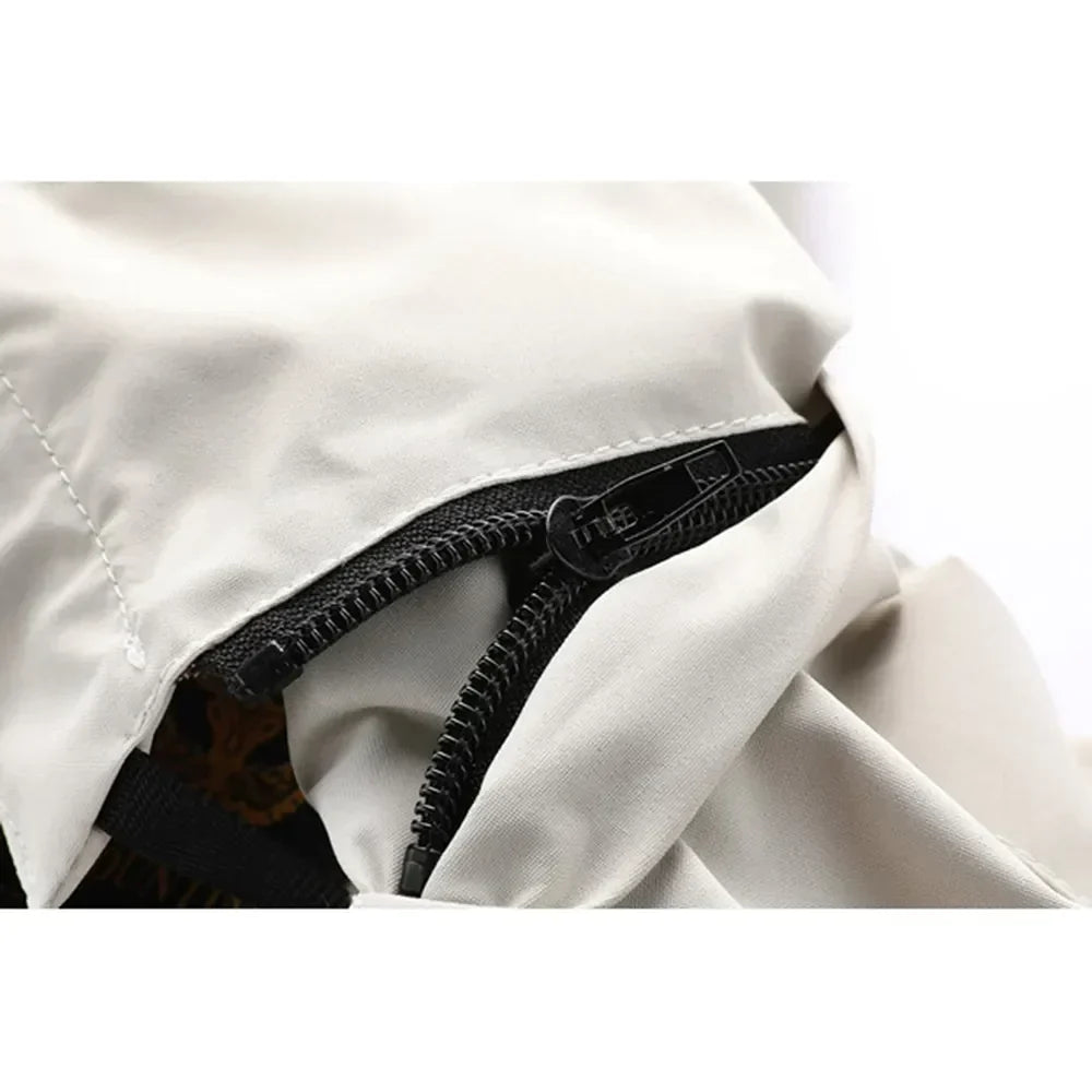 Ultralight windbreaker – Waterproof, hooded & compact