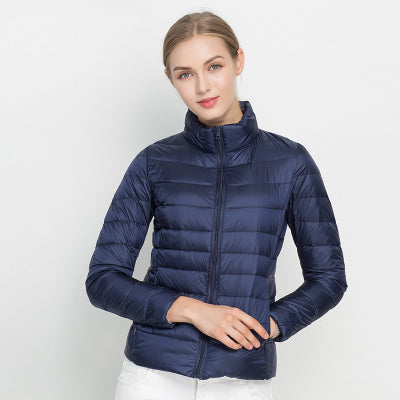 Damen Federleichte Daunensteppjacke – Mit Reißverschluss, Warm & Modern